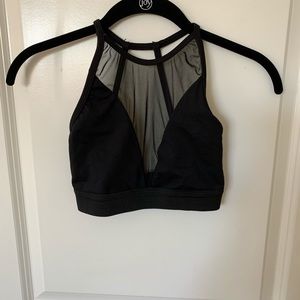 Ilogear Halter mesh sports bra size small
